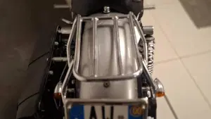 Harley-Davidson 883 Standard (1994 - 00) - XLH  (10)