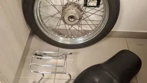 Harley-Davidson 883 Standard (1994 - 00) - XLH  (11)