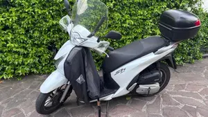 Honda SH 150i ABS (2013 - 16)  (5)