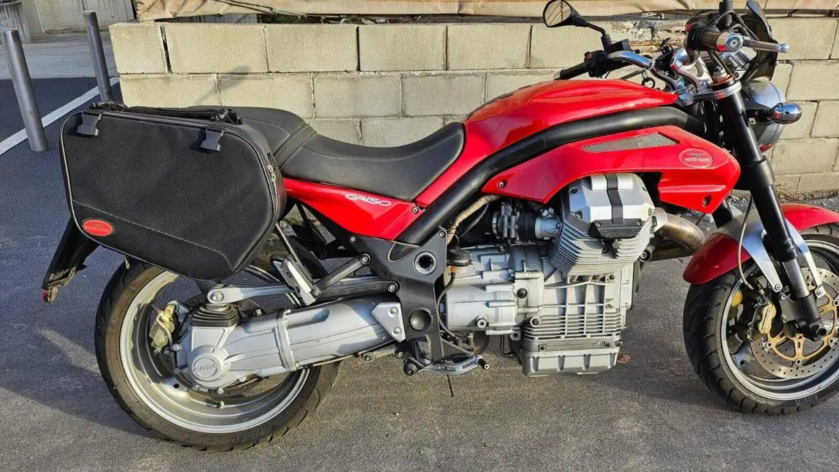 Moto Guzzi Griso 850  (5)
