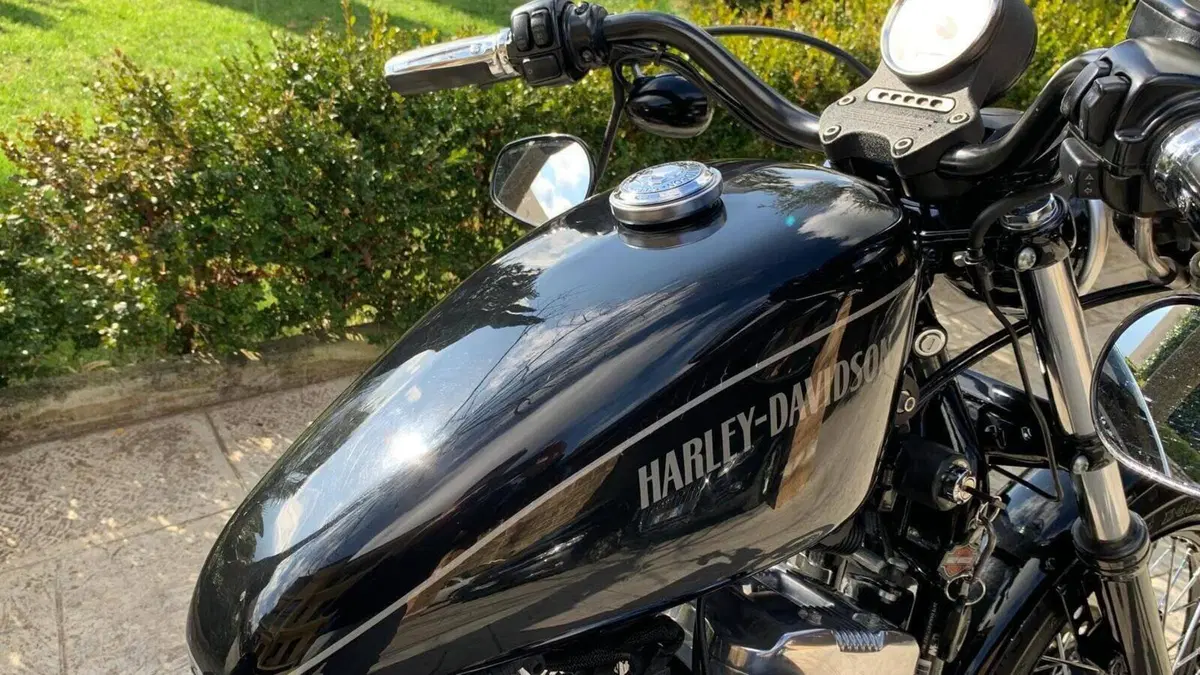 Harley-Davidson XL 1200N Nightster (2008 - 12) 