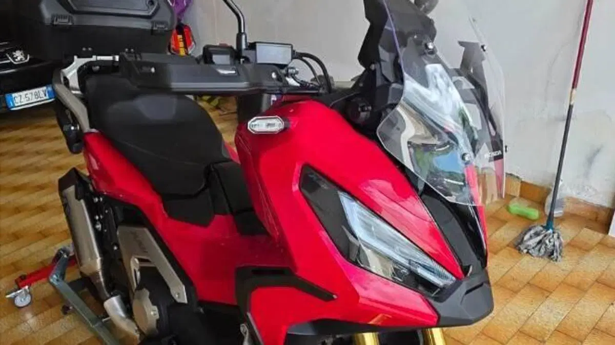 Honda X-ADV 750 DCT (2021 - 24)  (3)
