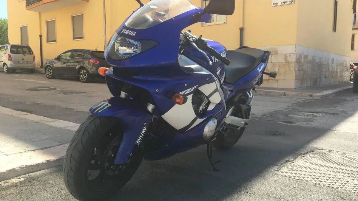 Yamaha YZF 600 R Thundercat  (2)