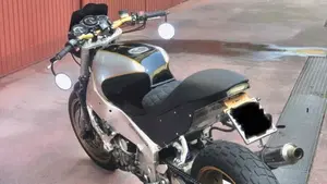 Yamaha FZR 1000 (1987 - 88)  (5)