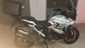 KTM 1290 Super Adventure S (2022 - 25)  (3)