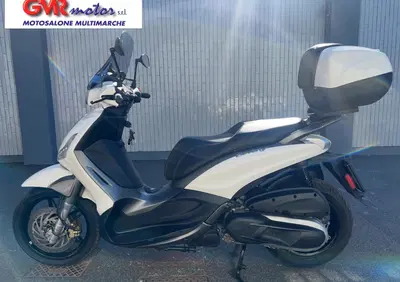 Piaggio Beverly 350 Police ABS-ASR (2018 - 20) - Annuncio 10012912