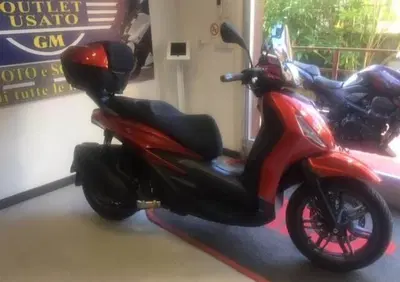 Piaggio Beverly 300 Hpe (2021) - Annuncio 10012968