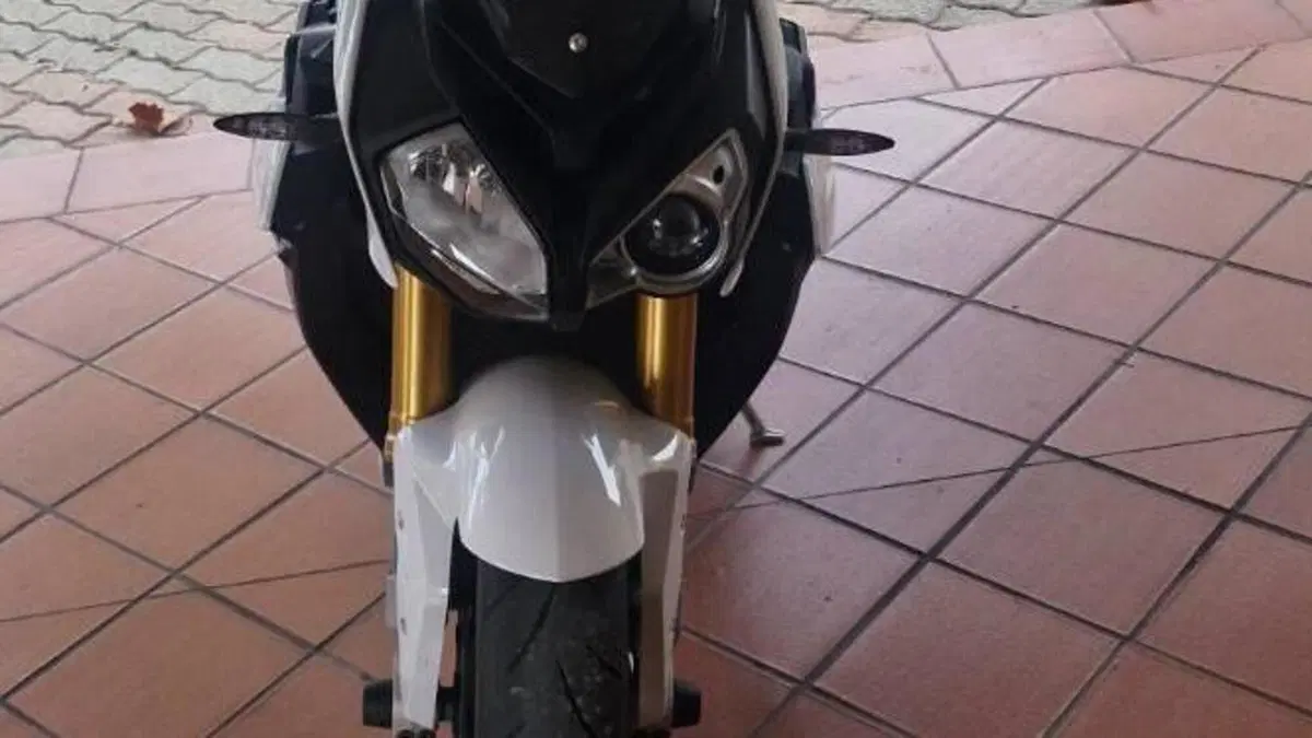 Bmw S 1000 R (2014 - 16)  (12)
