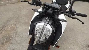 KTM 390 Duke (2021 - 23)  (3)