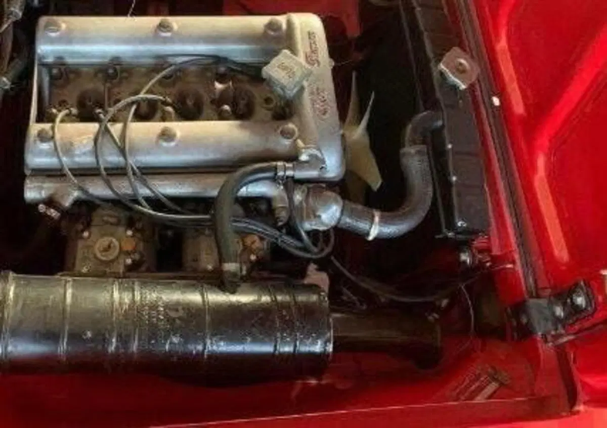 Alfa Romeo GT 2000 VELOCE   (13)