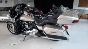 Harley-Davidson 107 Electra Glide Ultra Limited (2017 - 18) - FLHTK  (6)
