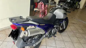 Suzuki XF 650 Freewind (1997 - 03)  (4)