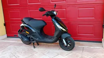Piaggio Zip 50 4T (2021 - 25) usata