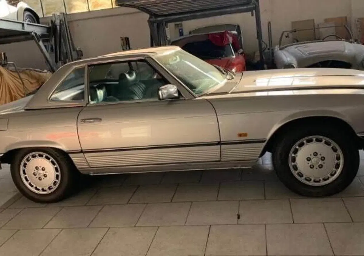 Mercedes-Benz 450 SL R 107 CABRIO   (6)