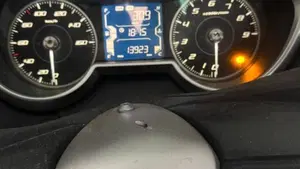 Yamaha X-Max 300 (2021 - 24)  (4)