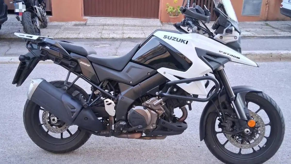 Suzuki V-Strom 1050 (2020 - 21)  (4)