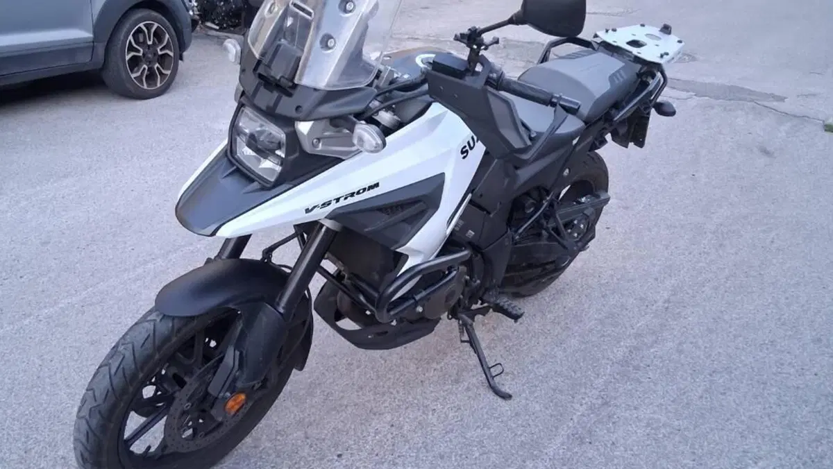 Suzuki V-Strom 1050 (2020 - 21)  (7)
