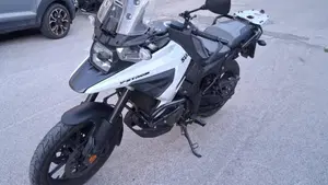 Suzuki V-Strom 1050 (2020 - 21)  (7)