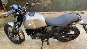 Royal Enfield Scram 411 (2022 - 24)  (2)