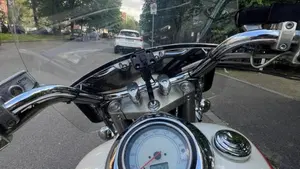 Yamaha XVZ 1300 Royal Star (1996 - 02)  (8)