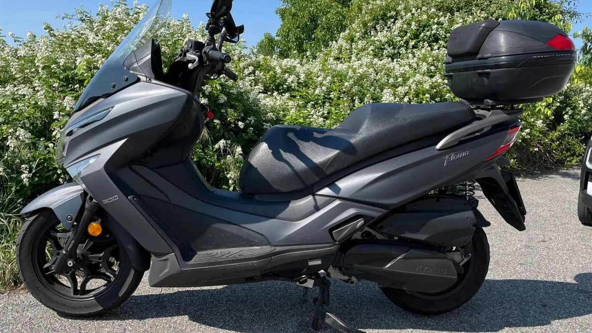 Kymco X-Town 300i (2021 - 24)  (3)