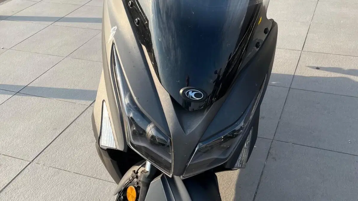 Kymco X-Town 300i (2021 - 24)  (4)