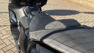 Yamaha T-Max 560 Tech Max (2022 - 24)  (7)
