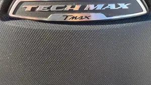 Yamaha T-Max 560 Tech Max (2022 - 24)  (8)