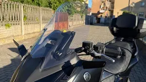 Yamaha T-Max 560 Tech Max (2022 - 24)  (12)