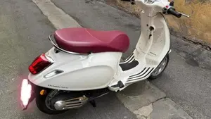 Vespa Primavera 125 3V ie ABS (2016)  (2)