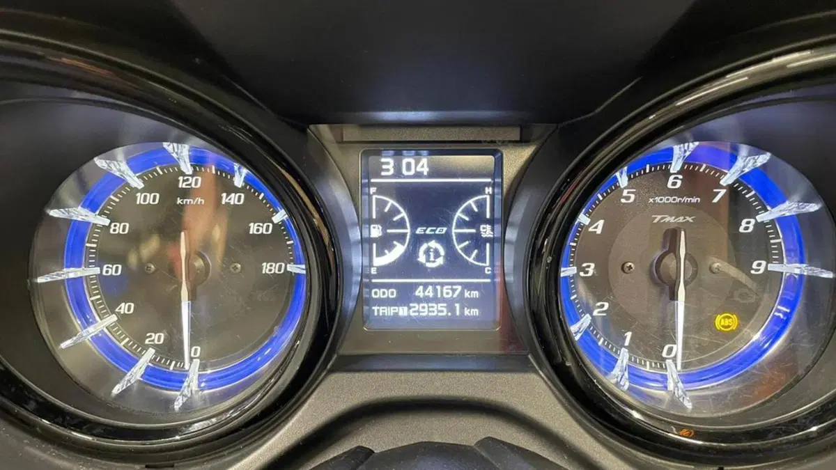 Yamaha T-Max 530 SX (2017 - 19)  (5)