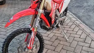 Honda CRF 400RX Enduro (2019)  (5)