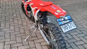 Honda CRF 400RX Enduro (2019)  (10)