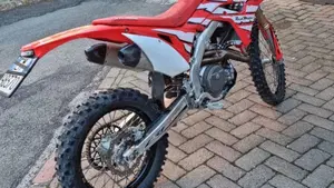 Honda CRF 400RX Enduro (2019)  (9)