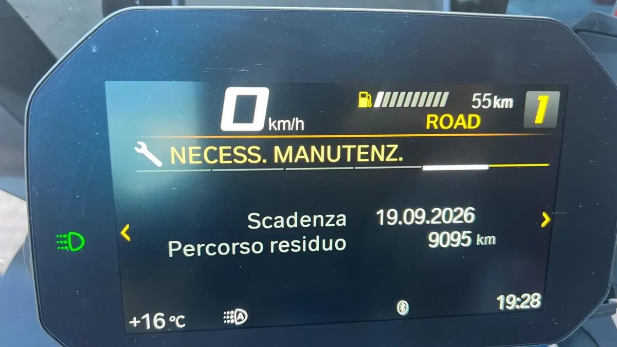 Bmw F 800 GS (2024 - 26)  (9)
