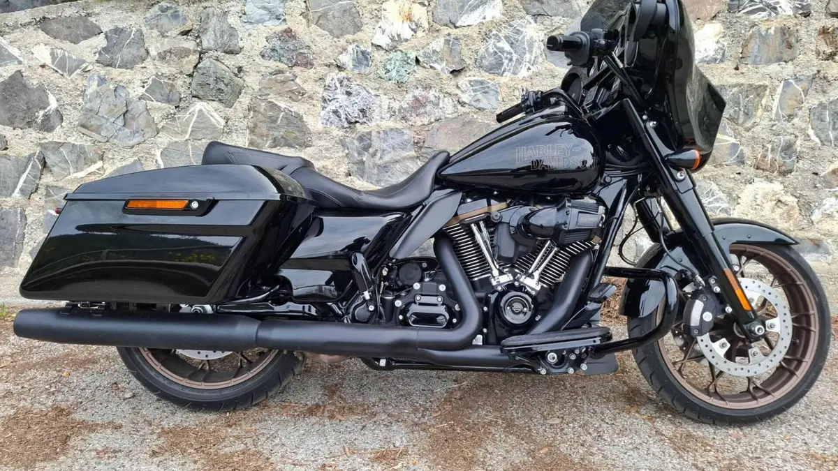 Harley-Davidson Street Glide ST (2022 - 23)  (2)