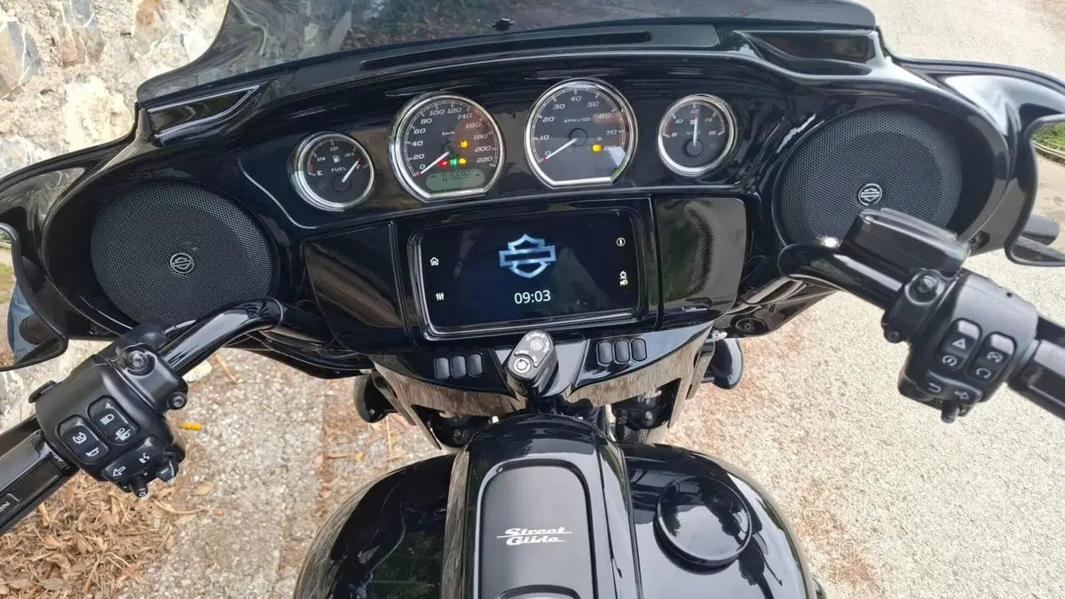 Harley-Davidson Street Glide ST (2022 - 23)  (5)