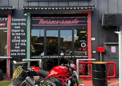 Ducati Monster 1200 R (2016 - 19) - Annuncio 10008495