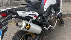 Honda Africa Twin CRF 1000L ABS (2016 - 17)  (2)