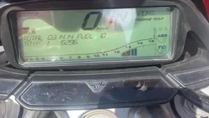MV Agusta Stradale 800 EAS ABS (2015 - 17)  (3)