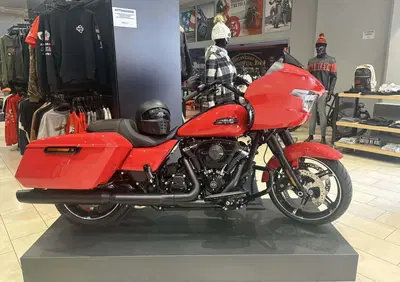 Harley-Davidson Road Glide (2024 - 26) - Annuncio 9971442