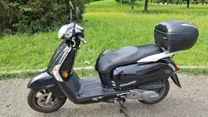 Kymco Like 200i (2009 - 17)  (3)