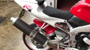 Yamaha YZF R1 (1998 - 99)  (6)