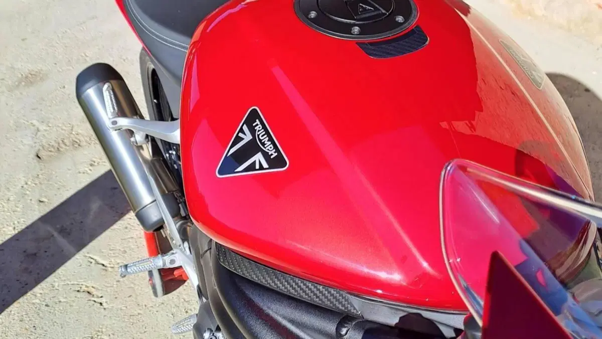 Triumph Speed Triple 1200 RR (2022 - 26)  (3)