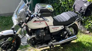 Moto Guzzi V7 Special (2025 - 26) 
