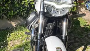 Moto Guzzi V7 Special (2025 - 26)  (3)