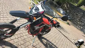 Betamotor RR 125 4T Motard LC (2021 - 23)  (5)