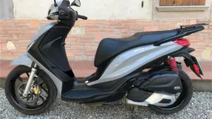 Piaggio Medley 150 S ABS (2021 - 25) 