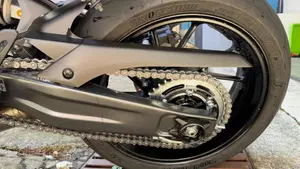 Yamaha YZF R7 (2021 - 25)  (11)