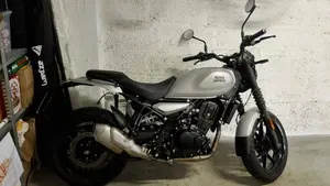 Royal Enfield Guerrilla 450 (2024 - 26)  (3)